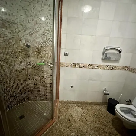 3 Master Bedroom - Boghaz View Center Of Shishli Near Metro Station Apartmán