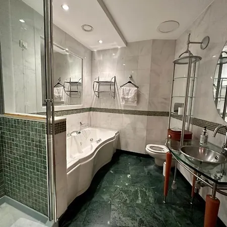 Appartamento 3 Master Bedroom - Boghaz View Center Of Shishli Near Metro Station